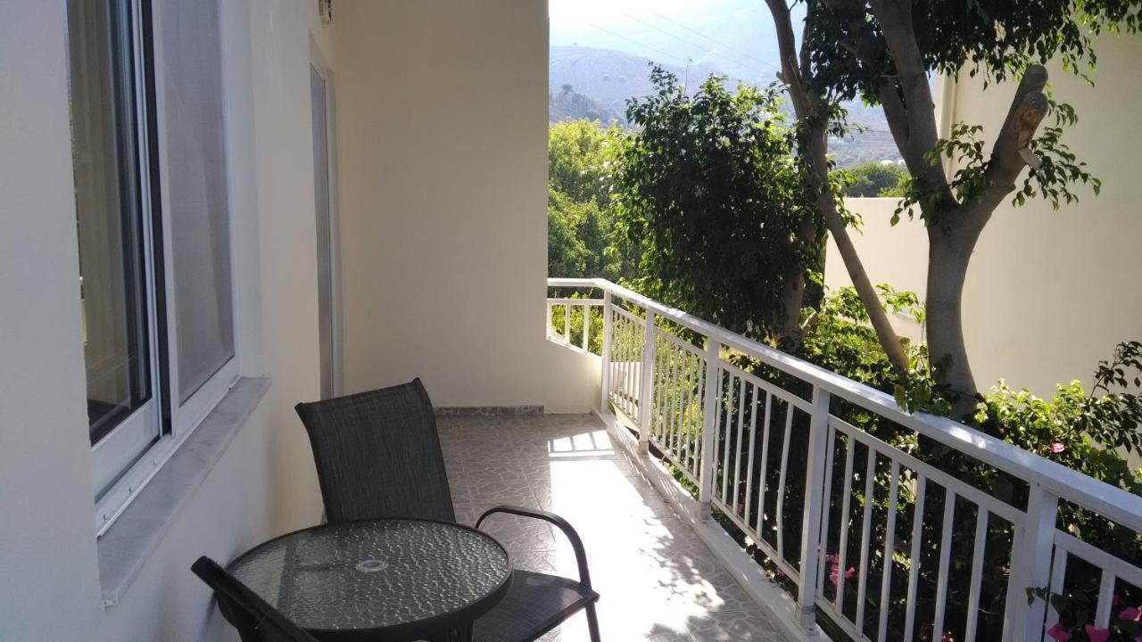 Marilen Apartment Livadia  Room photo