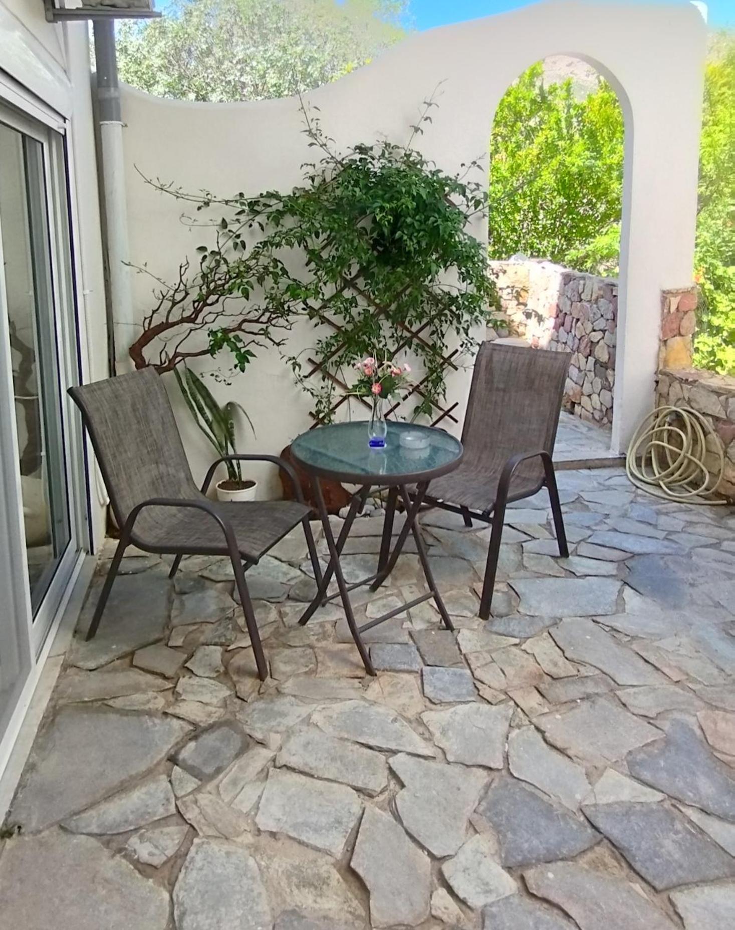 Marilen Apartment Livadia  Exterior photo